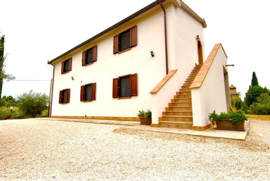 Apartamento Umbrian Hills Flat - Free Parking & Garden Perugia Exterior foto